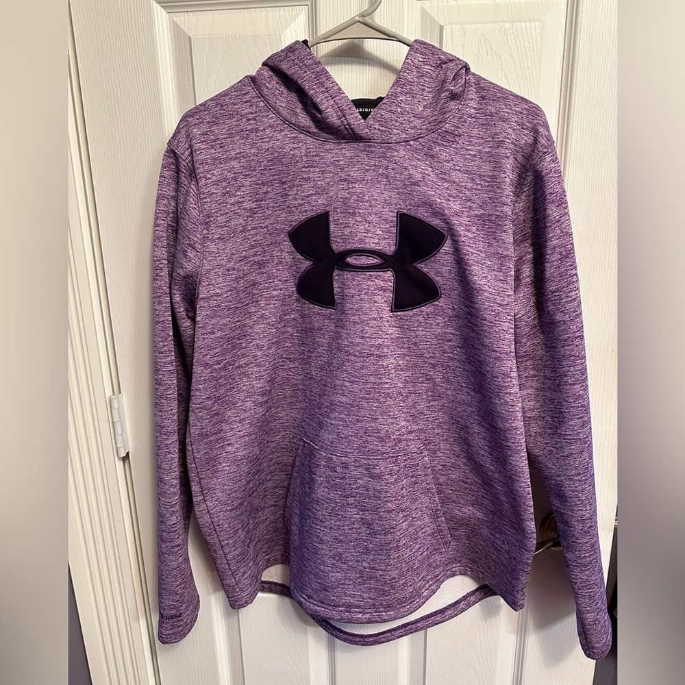 Women’s Under Armour purple sweatshirt